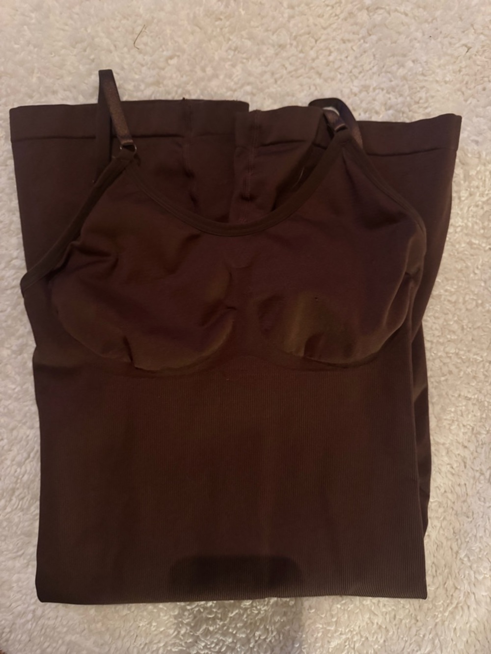 SKIMS Seamless Scoop Cami in Deep Chocolate Brown - Picture 2 of 5